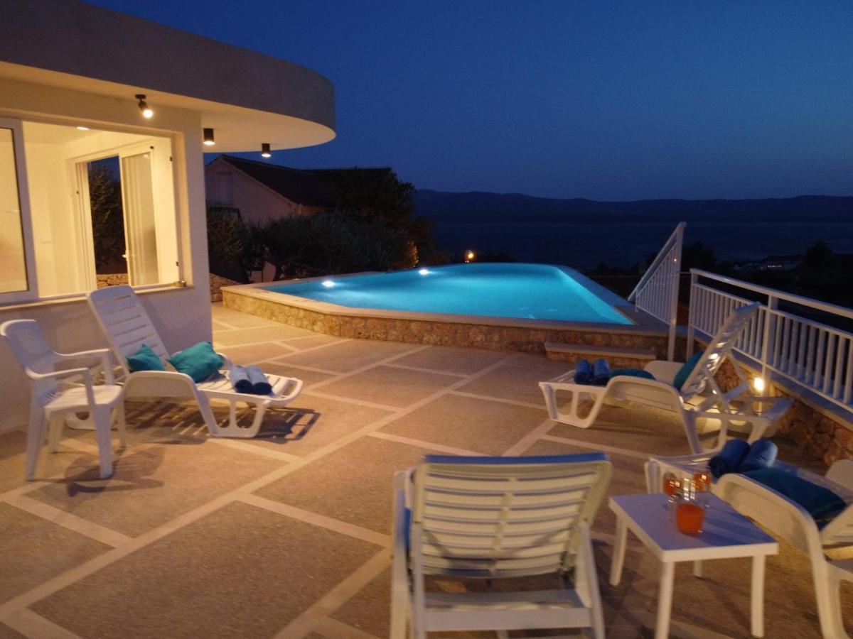 בול Villa Franka With Swimming Pool מראה חיצוני תמונה