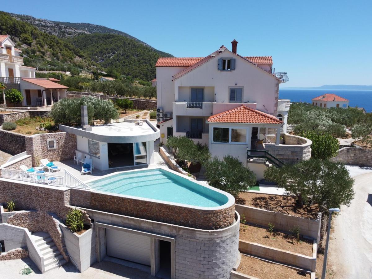בול Villa Franka With Swimming Pool מראה חיצוני תמונה